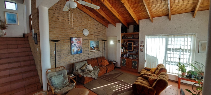 2 Bedroom Property for Sale in Wavecrest Eastern Cape